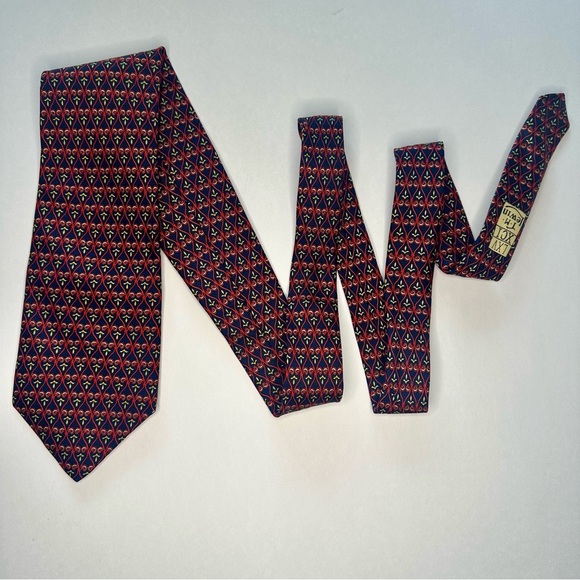 TM Lewin & Sons Classic Red Patterned Silk Tie, Jermyn Street England - Picture 3 of 7